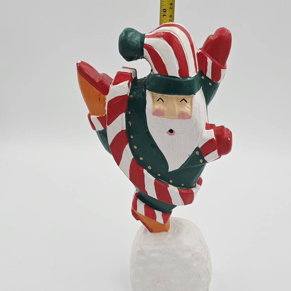 Vintage Hand-carved Jolly Santa On A Platform Snowball Happy Red White Green 10" - Picture 7 of 9